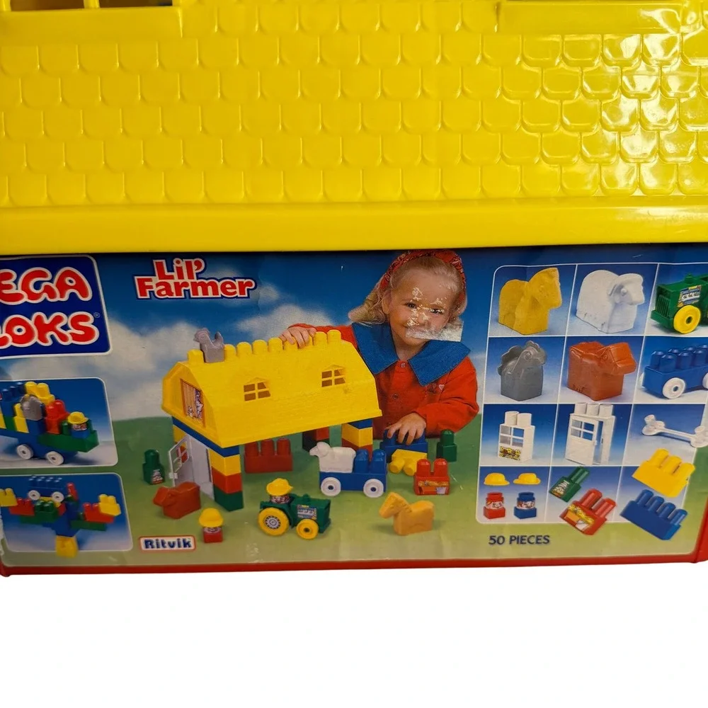 Vintage Mega Bloks Lil Farmer 801 Barn Building‎ Set with Tractor and Animals